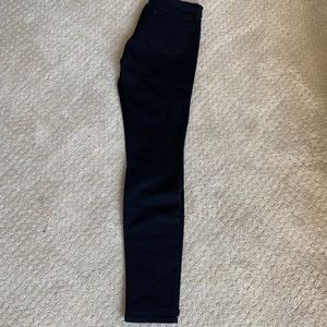 NWT J Brand black skinny jeans